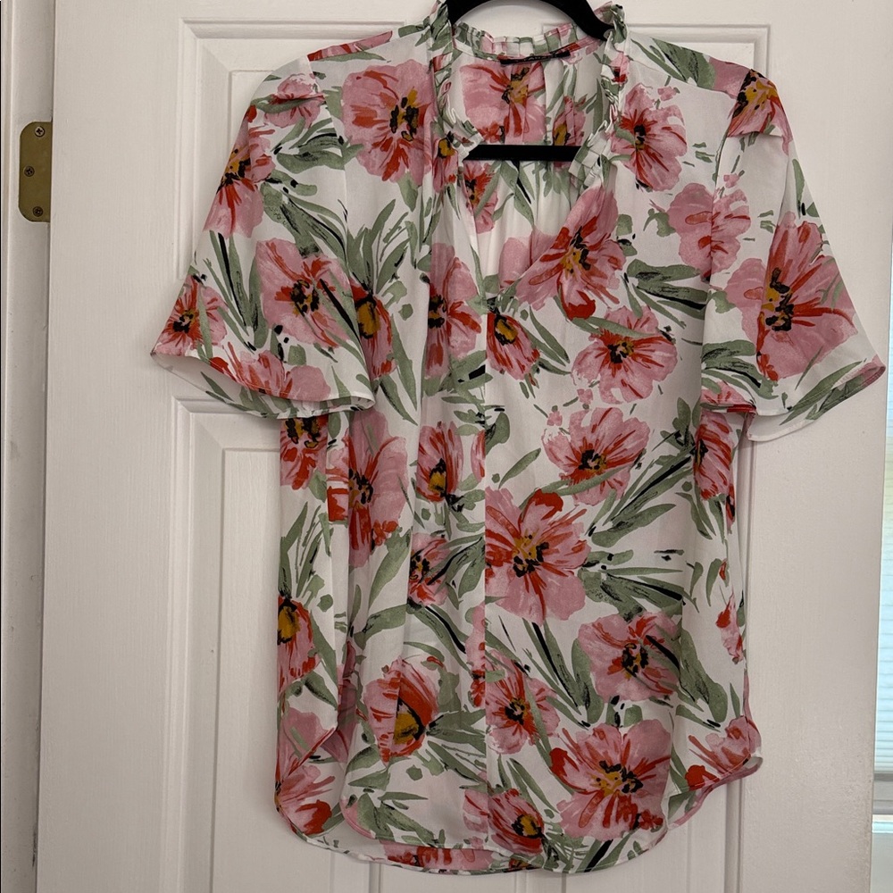 T Tahari Pink Floral V-Neck Blouse with Green Accents